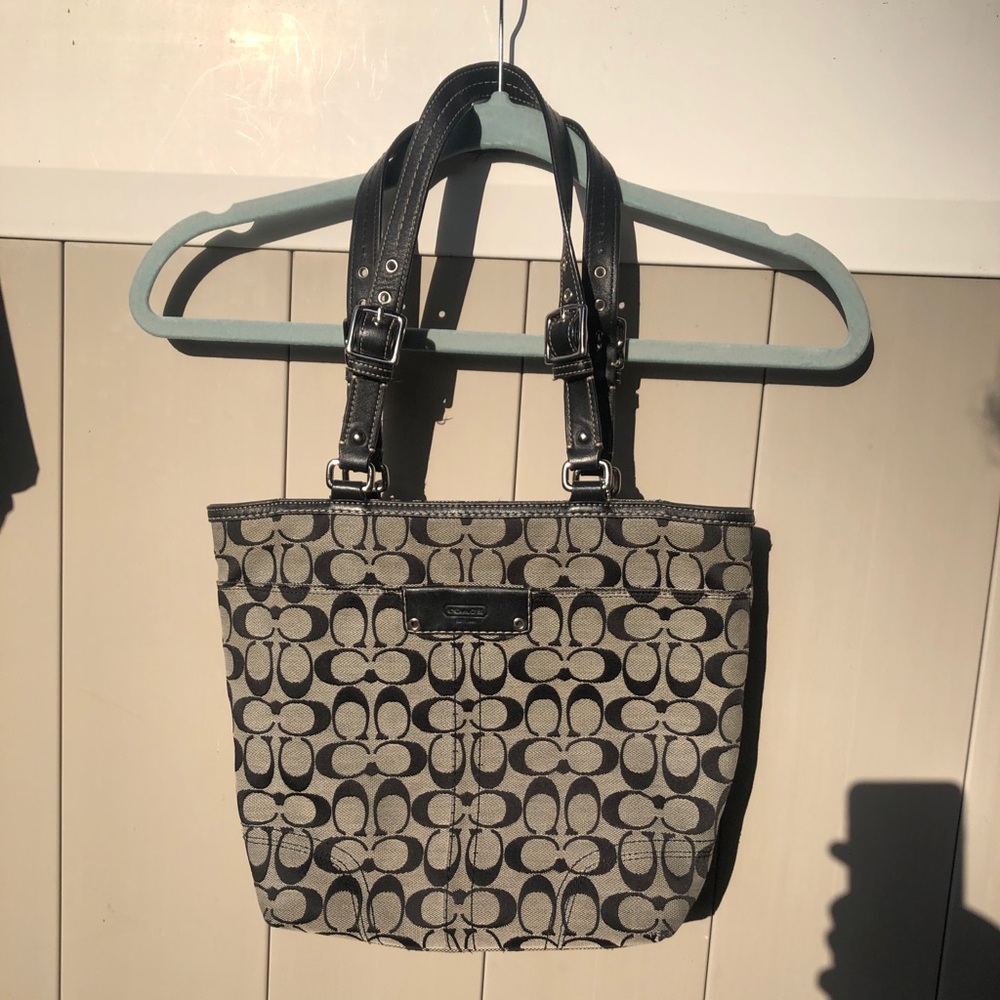 COACH Hadley Signature Tote Bag Handbag